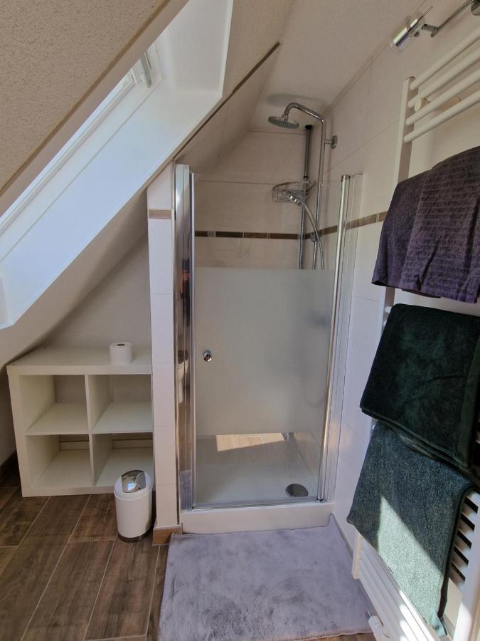 Tinyroom Mit Ausblick Privatunterkunft *